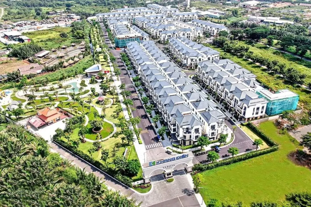 Tân Mùi - Bán căn góc Verosa Park Khang Điền 8x18m biệt thự mini nhà thô 18 Tỷ 0938 955 ***