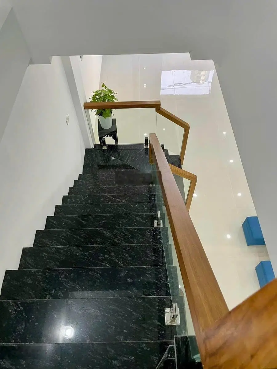 Siêu phẩm duy nhất tại phố Trung Sơn, 2,5 tỷ, 67m2, 3PN, 3PT, pháp lý đầy đủ