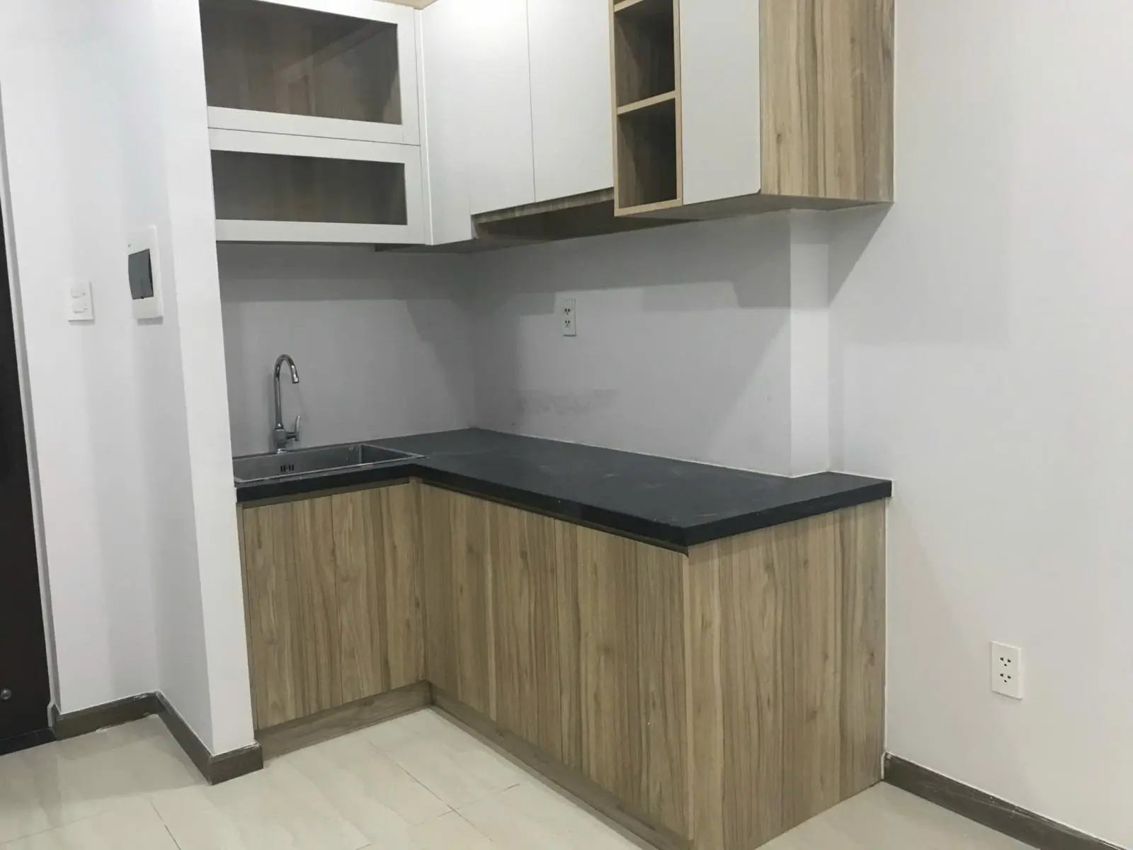 Chính Chủ Gửi Bán 5 Căn Bcons Plaza 2PN 52m2. Đồng Giá Bán 1,7 tỷ. Rẻ nhất thị trường