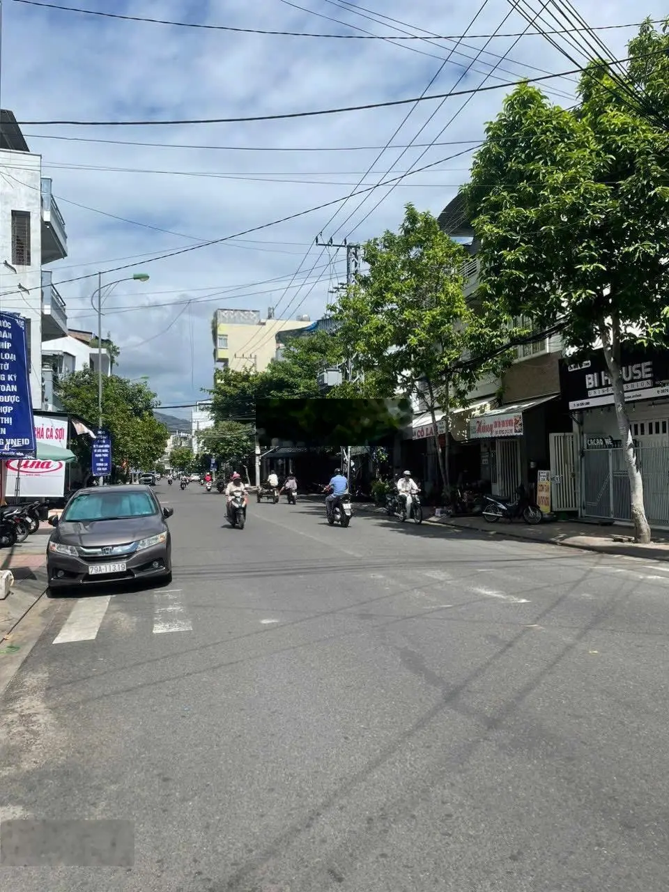 Đất mặt tiền Cửu Long - Phước Long, 207m2, ngang 8,7m giá 105 triệu/m2, còn giảm.