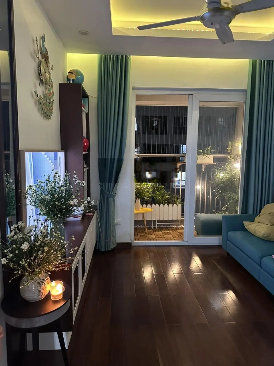 Chính chủ cần bán căn 2 ngủ Imperia Garden, diện tích 75 m2, giá nét 5,5 tỷ, sẵn sổ full nội thất