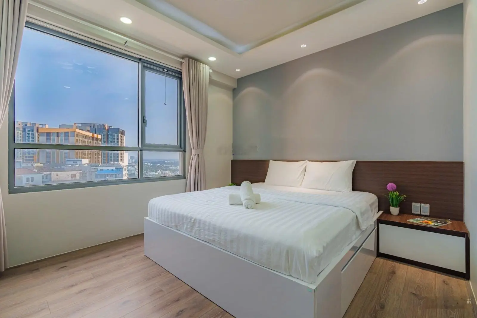 Bán căn hộ Grand riverside - Quận 4 ( 107m2 - 3pn - 2wc) . Giá 5,8 tỷ