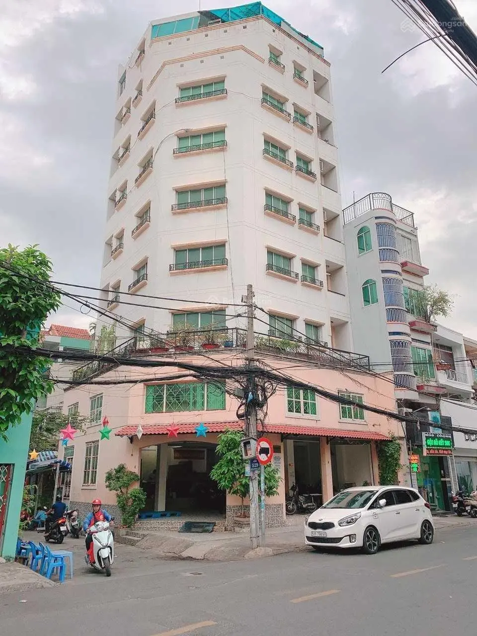 Siêu phẩm tòa nhà Mặt tiền Phan Văn Trị- Diện tích :9x25m- KC :1 hầm 7 tầng-HĐT 250tr giá chi 65 tỷ