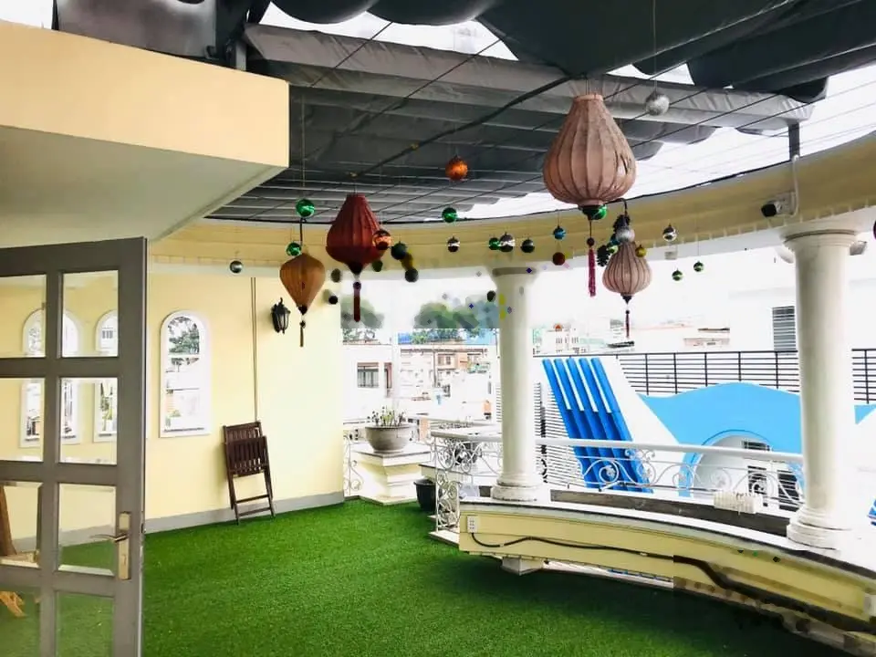 Bán nhà hẻm 10m, Bàn Cờ, P3, Q3, 90m2, 7 tầng, ngang 9m. Nhà đẹp, cho thuê tốt