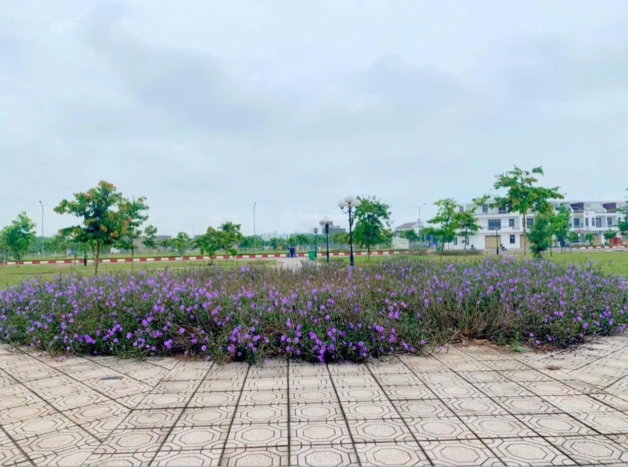 Bán đất đối diện trường học khu đô thị Bàu Xéo giá 1.550 tỷ
