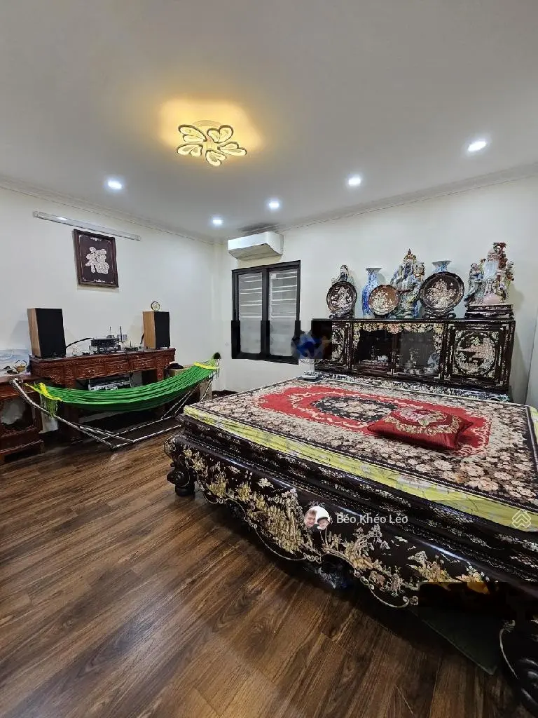 Bán nhà Nguyễn Văn Cừ,Thang máy ngõ Ô tô -nông -thông, 80m 7tầng Mt4m3,chào 18 tỷ xxx Lh 0843125777