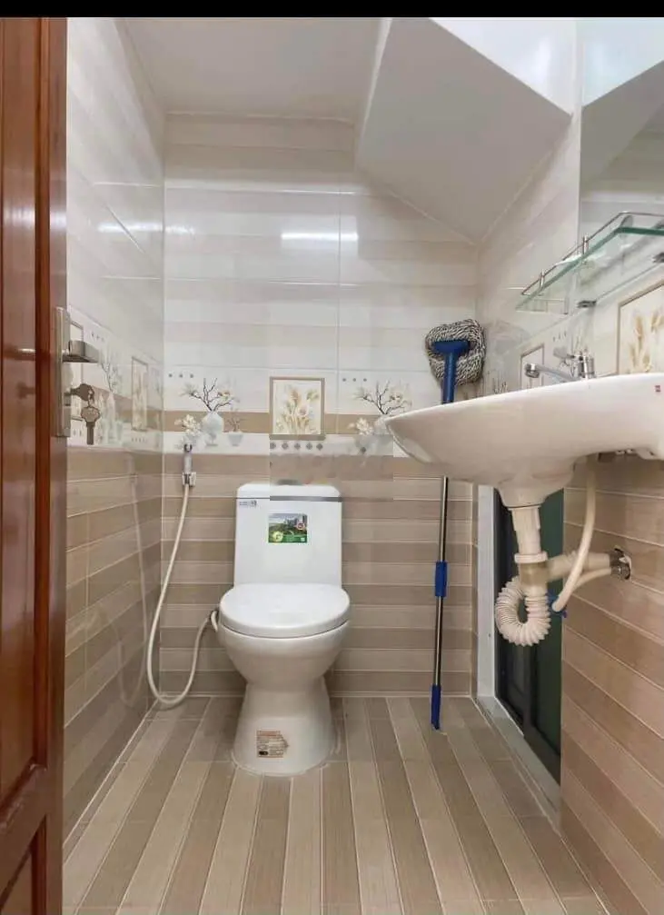 NHÀ BÁN BAO SANG TÊN HSR MT BÌNH TRƯỜNG ,BÌNH CHÁNH 64.8M2/620TRIỆU