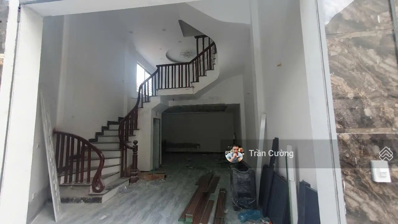Bán nhà Hoàng Mai, lô góc, ô tô vào nhà, view hồ Linh Đàm, 37m2, giá tốt 6,8 tỷ