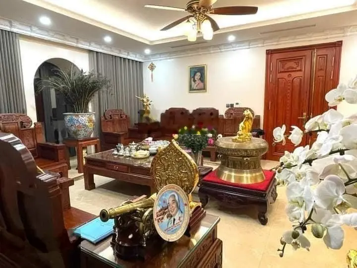 Bán biệt thự lô góc siêu đẹp Mỹ Đình, vị trí siêu đẹp. Giá nhỉnh 80 tỷ