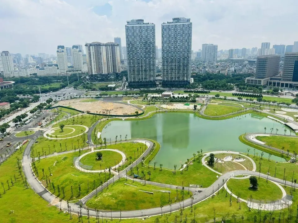 Cần bán gấp căn hộ 3PN 114m2/120m2, full nội thất view công viên, giá 11.5 tỷ tại CC The Matrix One