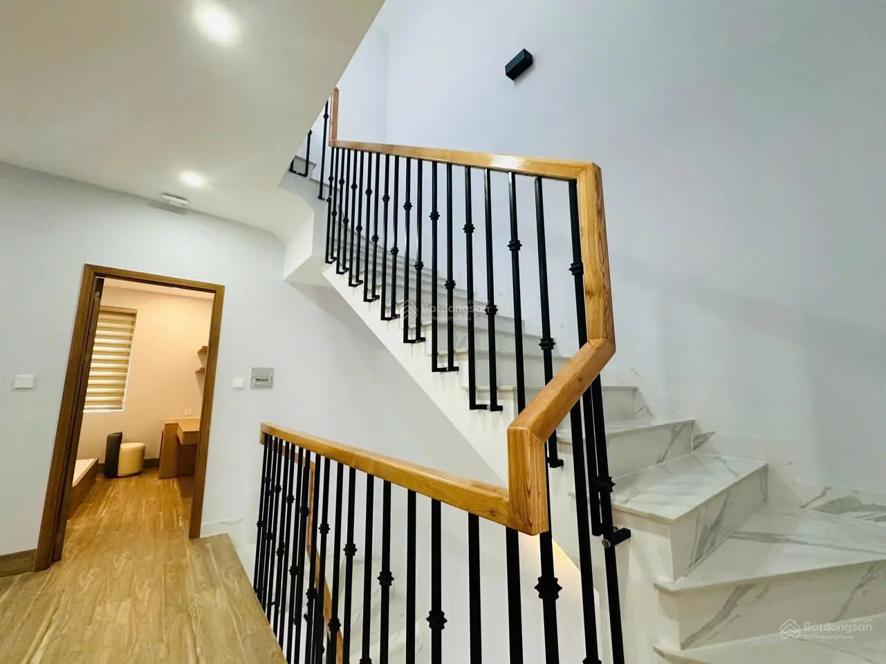 Nhà đẹp tại KDT Mỹ Gia Capella Nha Trang gần hồ bơi và có dòng tiền cho thuê sẵn