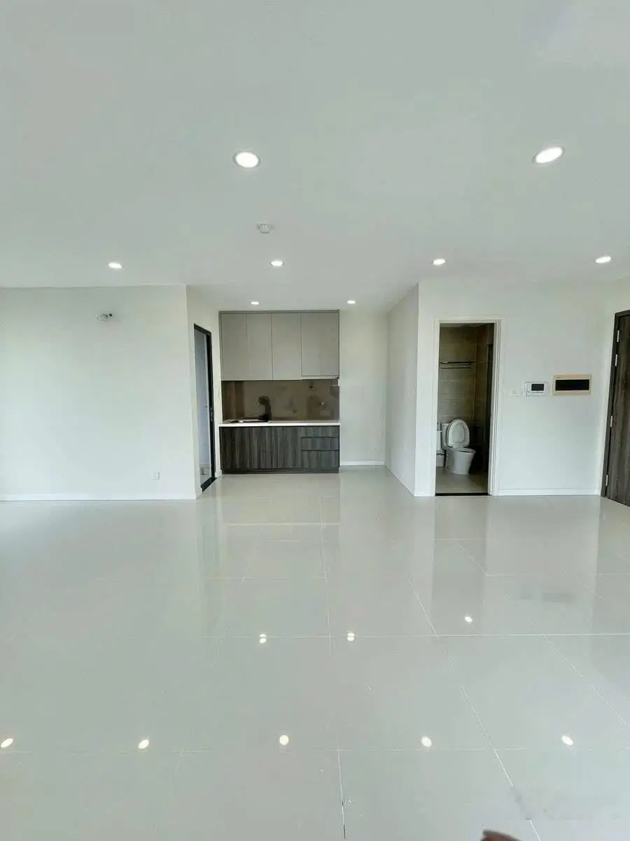 Cần bán căn hộ Lavida Plus giá chỉ 2,3 tỷ VND, diện tích 40m2