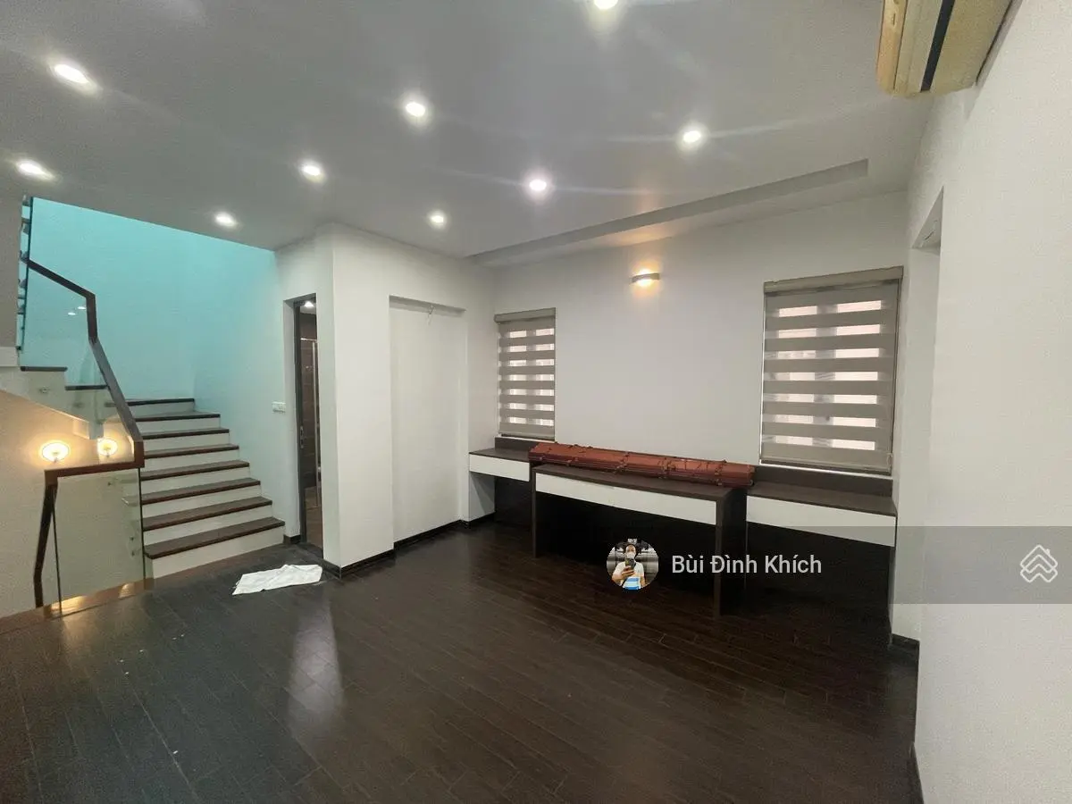 Bán nhà Thạch Bàn - lô góc 50m2 - 5 tầng - gara ô tô - kinh doanh - chỉ 12,1 tỷ có TL