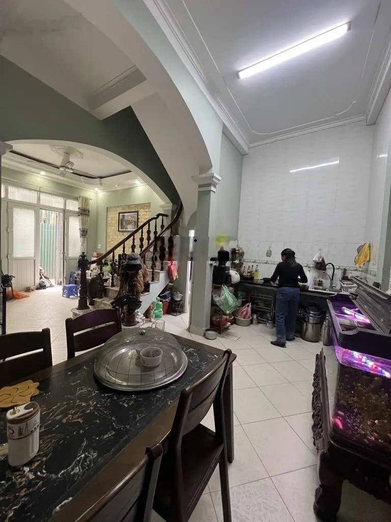 Bán nhà trại cá trương định 56m-4t-mt6m-nhỉnh 9 tỏi- nhà đẹp ở ngay- tiện ích bạt ngàn-ngõ thông