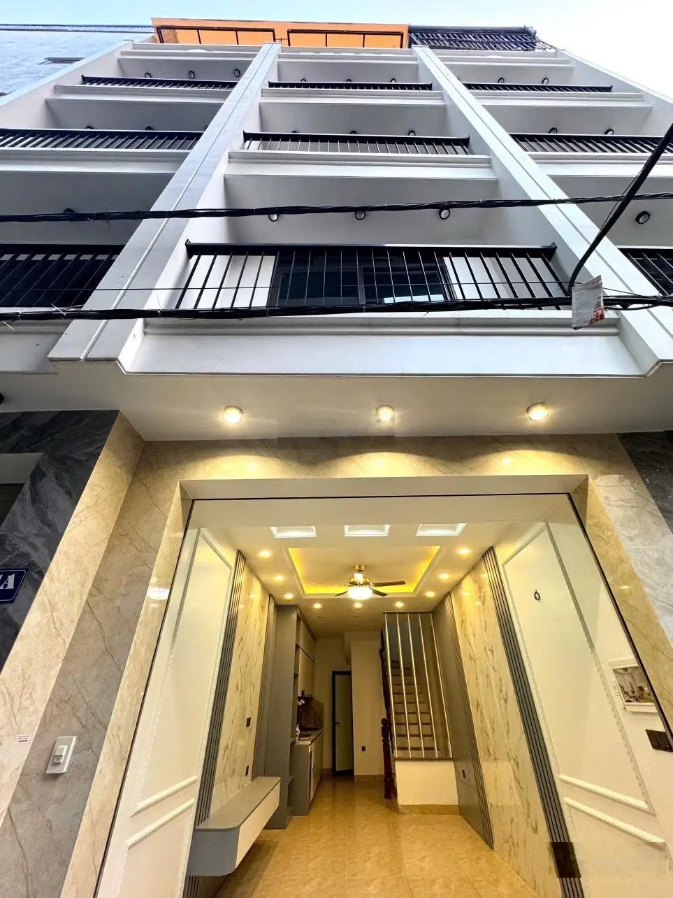 Ông anh nhờ bán nhà 34m2 bát khối, long biên - oto đỗ cửa - vị trí nhà, tương lai phát triển