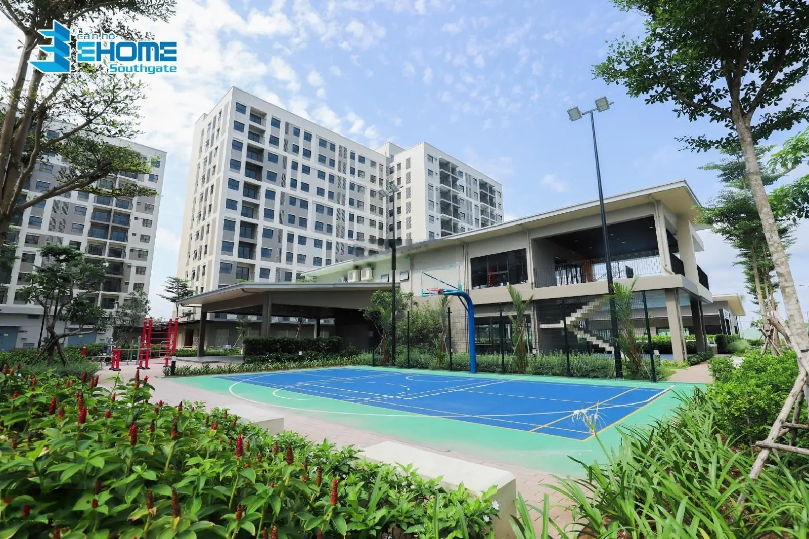 Cần bán căn hộ Bến Lức Ehome Waterpoint giá 1,02 tỷ, tiện ích hồ bơi, gym, TTTM. LH 0906 499 ***