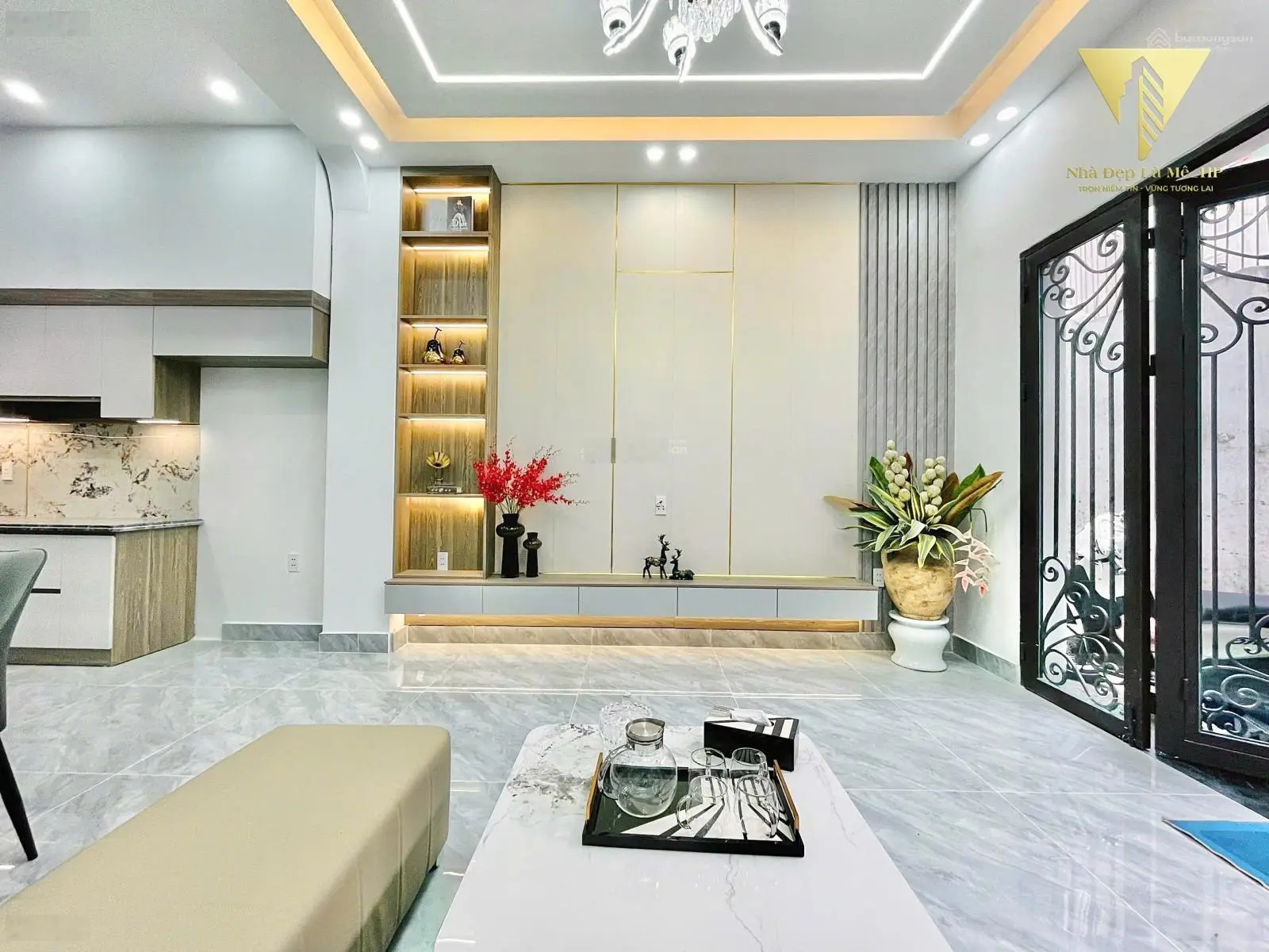 Nhà xây mới 3 tầng, 42m2 tại ngõ 47 Phạm Hữu Điều, Niệm Nghĩa, nhỏ xinh, giá đẹp