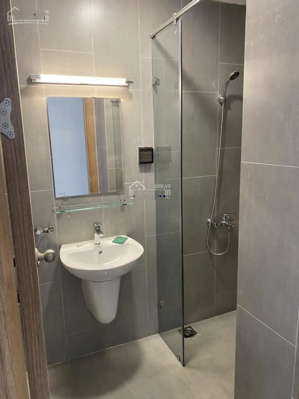Centum Wealth nhà mới toanh kẹt vốn bán gấp DT 68m2 - 2PN - 2WC chỉ 2.3 tỷ. LH: 0931 877 ***