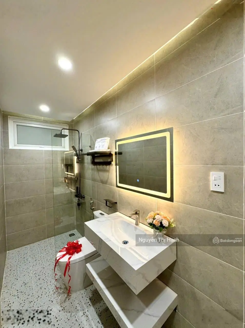 Bán nhà mới 1 trệt, 2 lầu + sân thượng, Phường Hiệp Bình Chánh, TP. Thủ Đức, khu dân cư an ninh