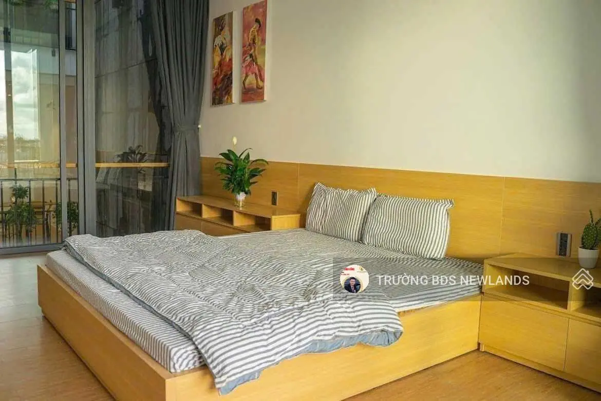 Bán nhà đẹp có hồ bơi Nam Việt Á gần Sông giá rẻ đang cho thuê 23tr/tháng
