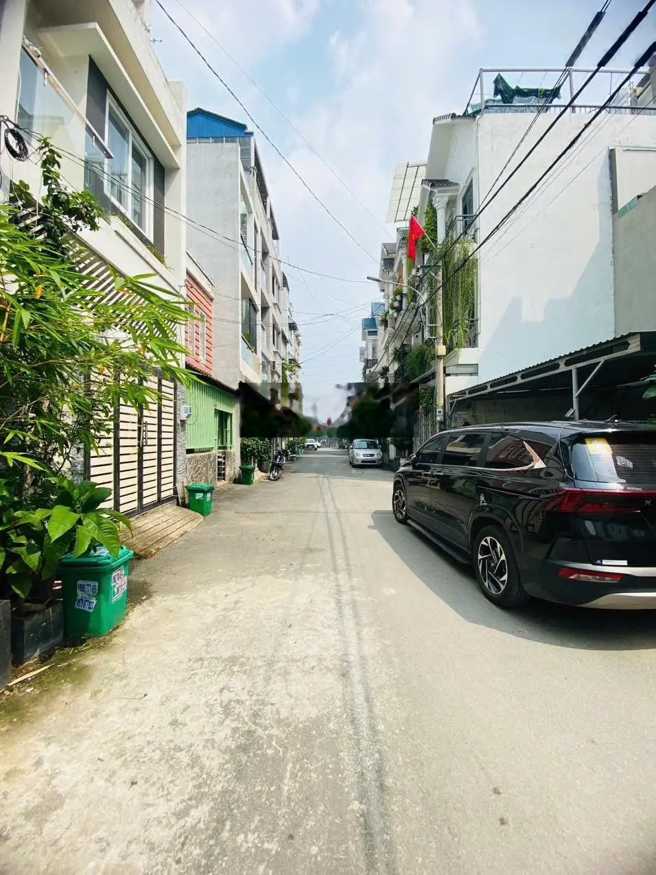 6tỷ nhỉnh - nhà 1t2l + st - dân trí cao- sát phạm văn đồng- dt sàn 150m2