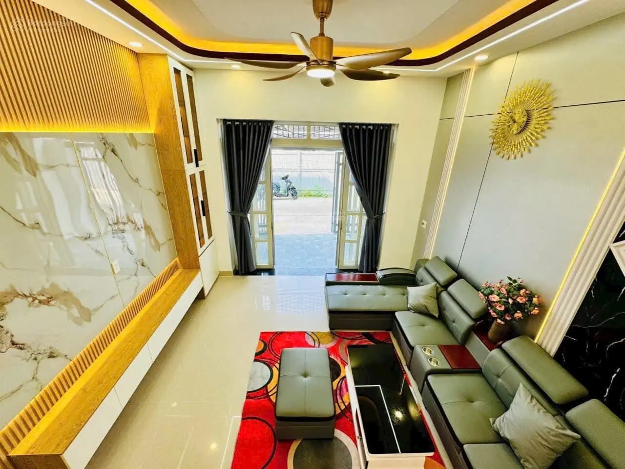 Nhà đẹp 1 lầu đường thông gần chợ Thạnh Xuân