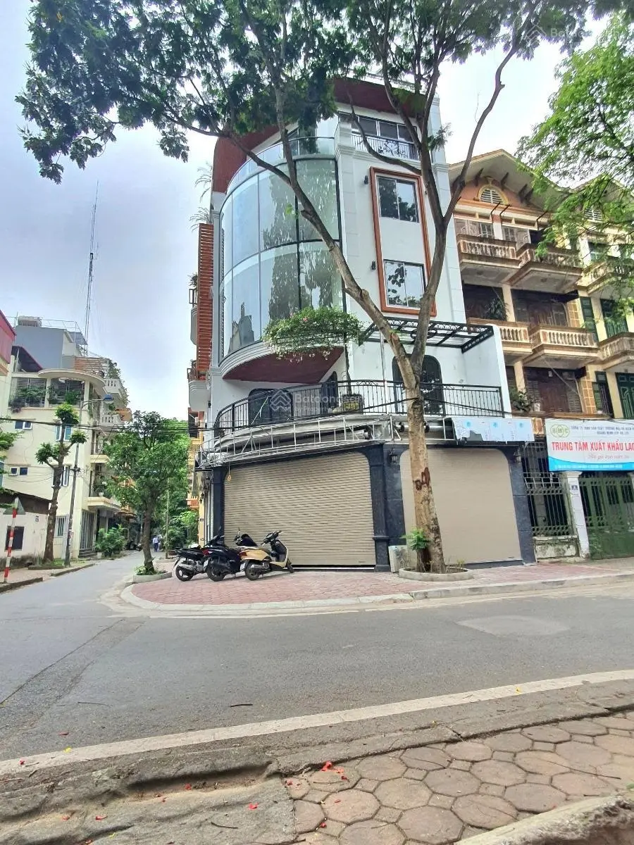 Bán nhà mặt phố lô góc khu đô thị Linh Đàm, Hoàng Mai. Diện tích 105m2, giá thương lượng