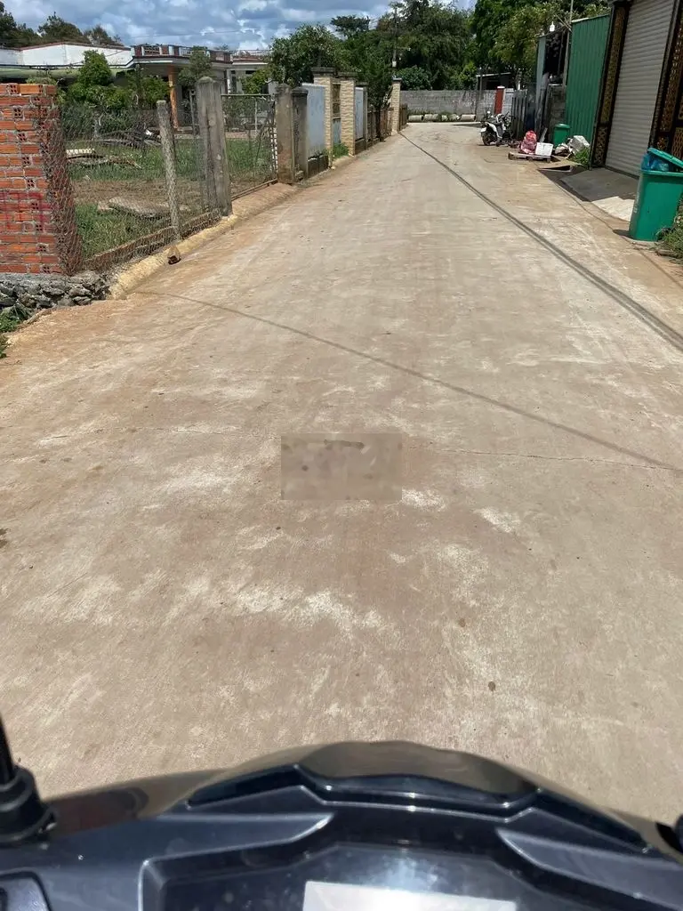 Bán lô góc đường Đặng Nguyên Cẩn nối dài, phường Thống Nhất, Buôn Hồ