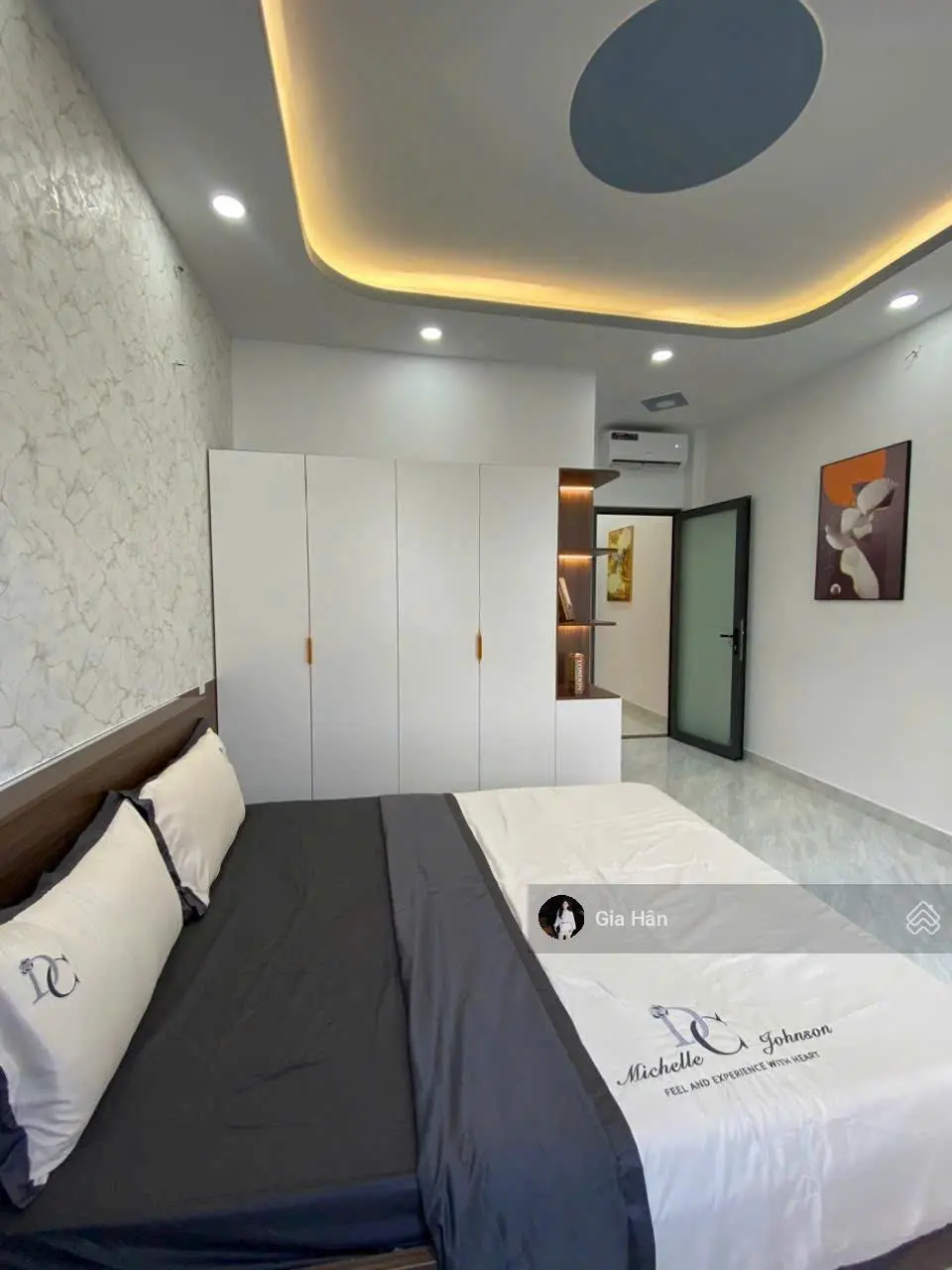 Cần xoay vốn 3 tỷ 050 - bán nhà 48.9m2 Phạm Văn Hai, Tân Bình. Xây 1 trệt 3 lầu. Gần mặt tiền CMT8
