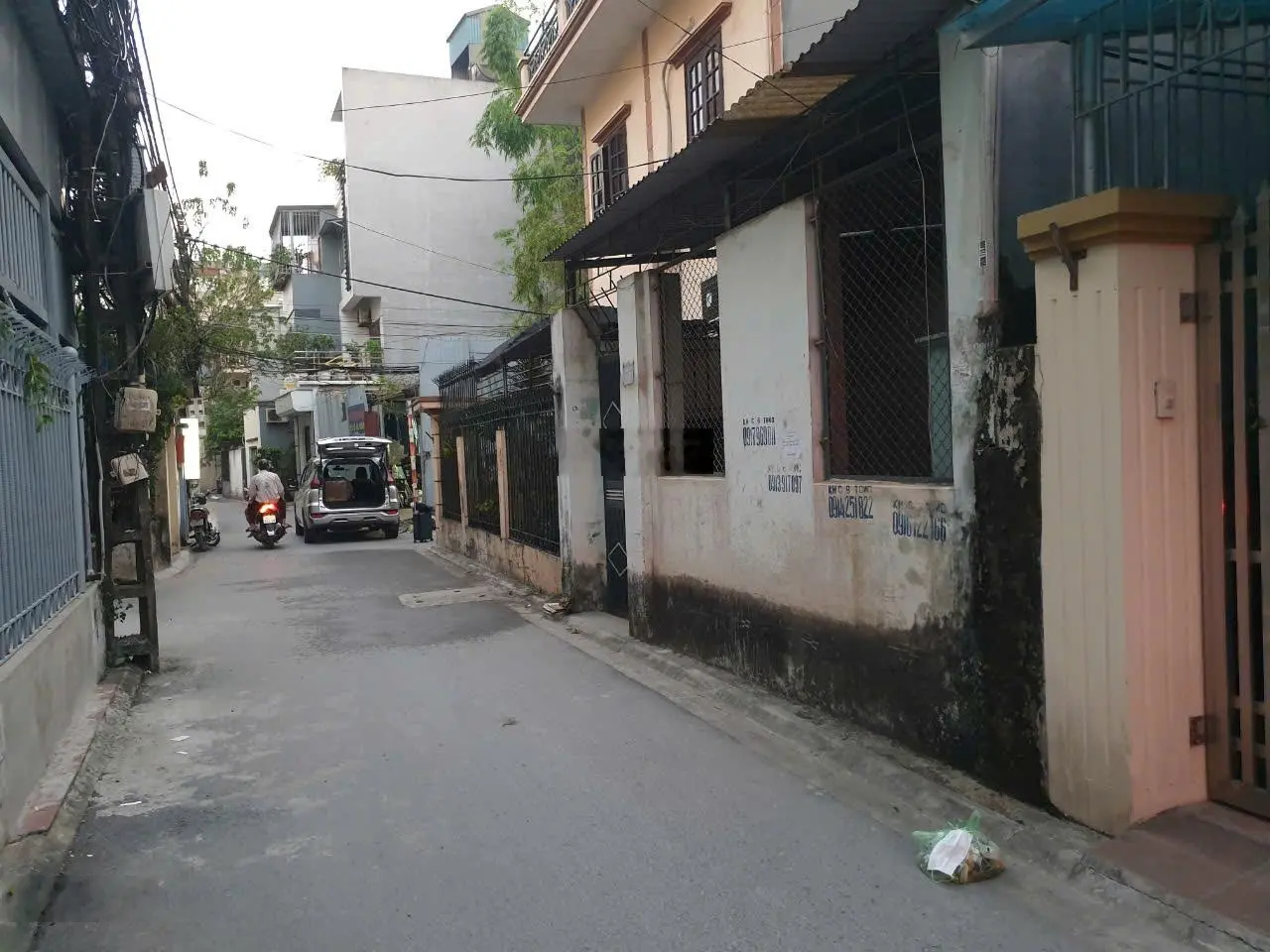 Nhà đẹp long biên, ô tô vào nhà, mt khủng, ga ra, 3 nhà ra phố, kd, vị trí đ địa, giá hời
