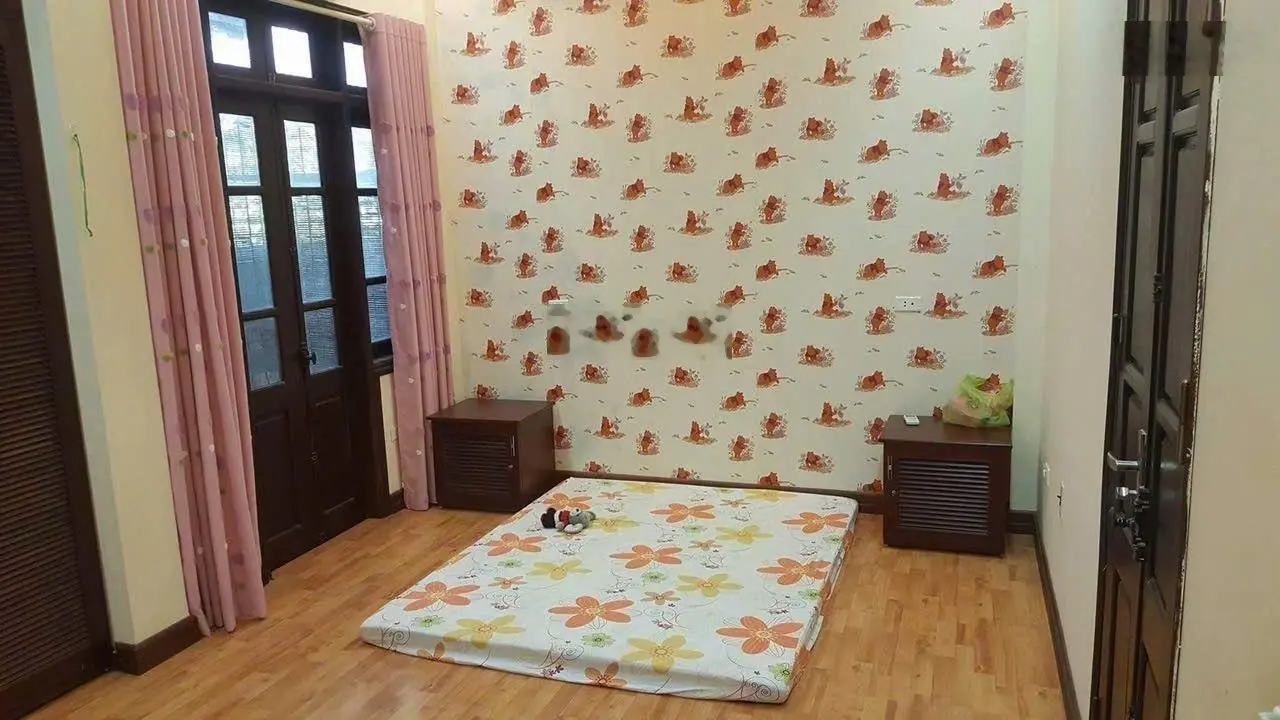Nhà đẹp, giá rẻ 10PN, 75m2, 7 tầng, mặt tiền 5.3m. Giá sinh viên
