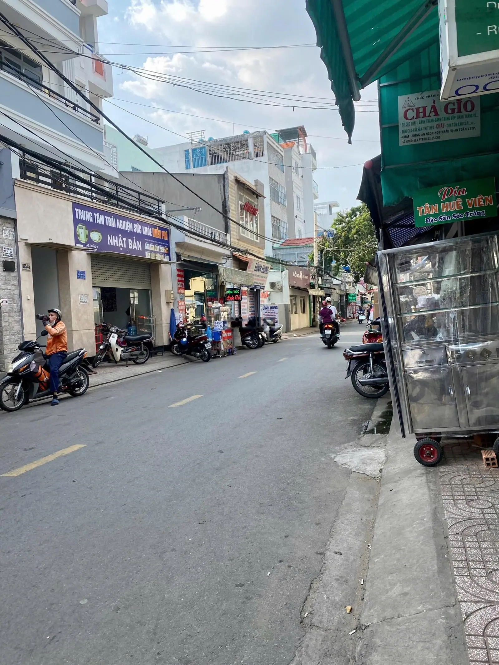 Siêu vị trí kinh doanh bán NC4 tiện xây mới - ngang 5 bề thế - GPXD 7 tầng - hẻm 8m P26 BT