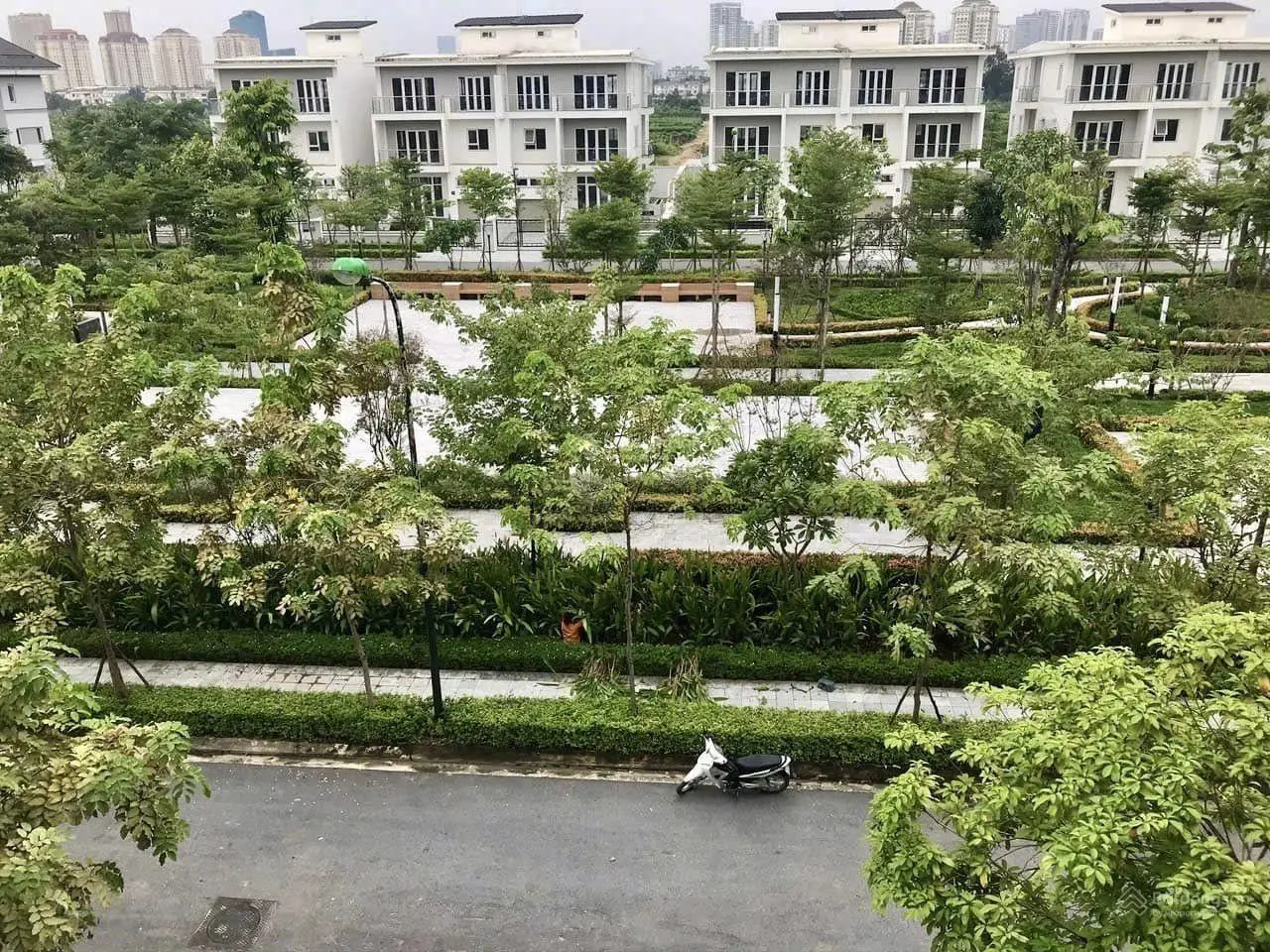 Chính chủ gửi bán gấp biệt thự 400m2 khu K Ciputra, nhà thô