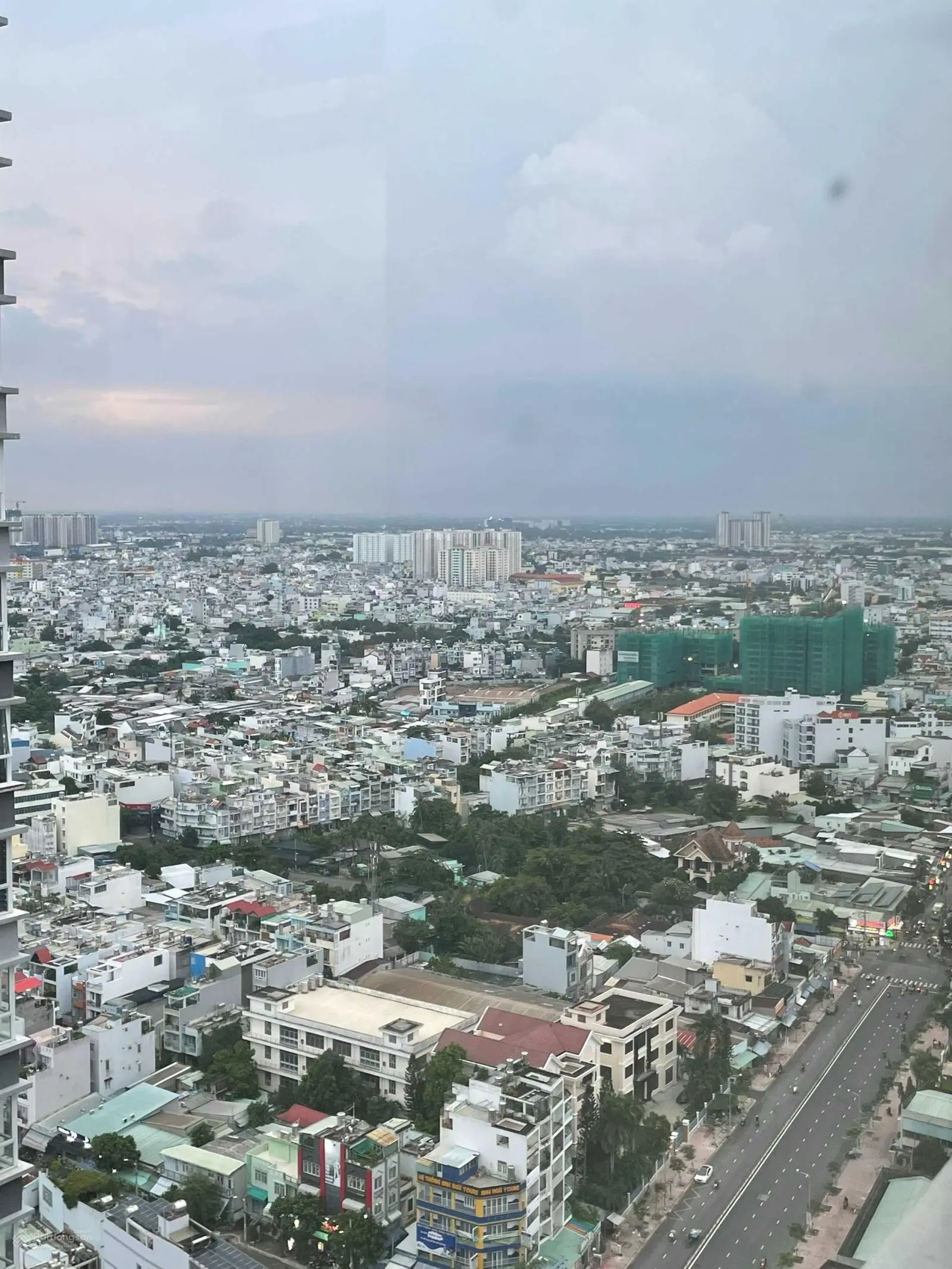 Cần bán 2PN + 2WC , 2 ban công, có nội thất tại chung cư Western Capital Q. 6 giá 2.68tỷ