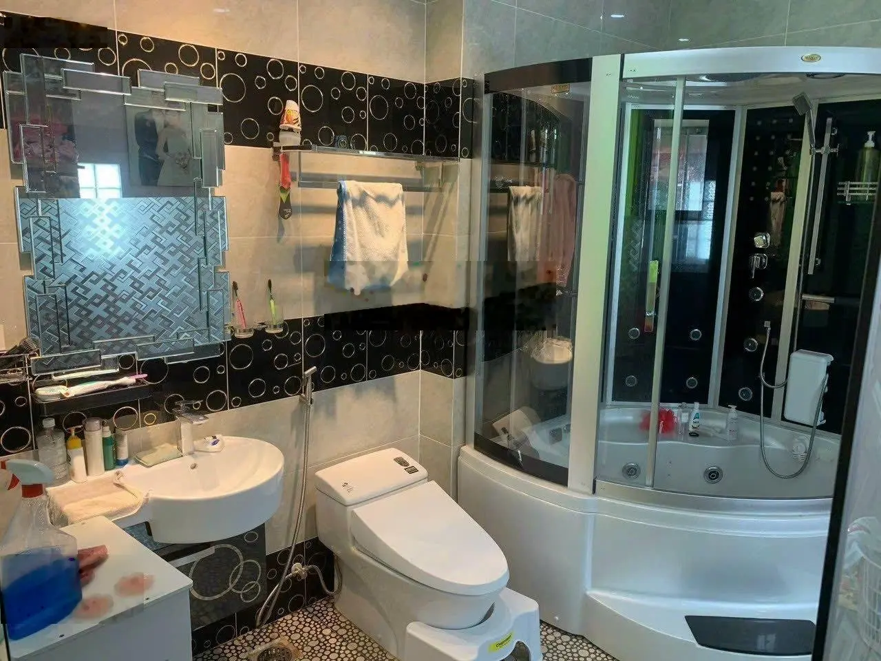 Bán nhà mặt tiền kinh doanh, Lê Văn Lương, Q7 nhà 3 tấm ST 4 x 16m 11tỷ
