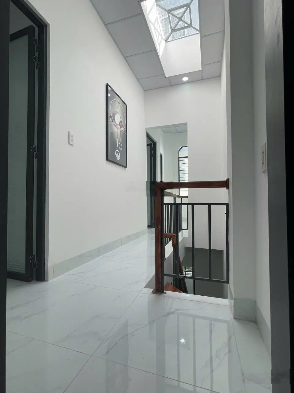 Bán nhà 2 tầng hẻm gần 2/4, Vạn Thạnh, TTTP Nha Trang. Chỉ 2 tỷ 450 triệu