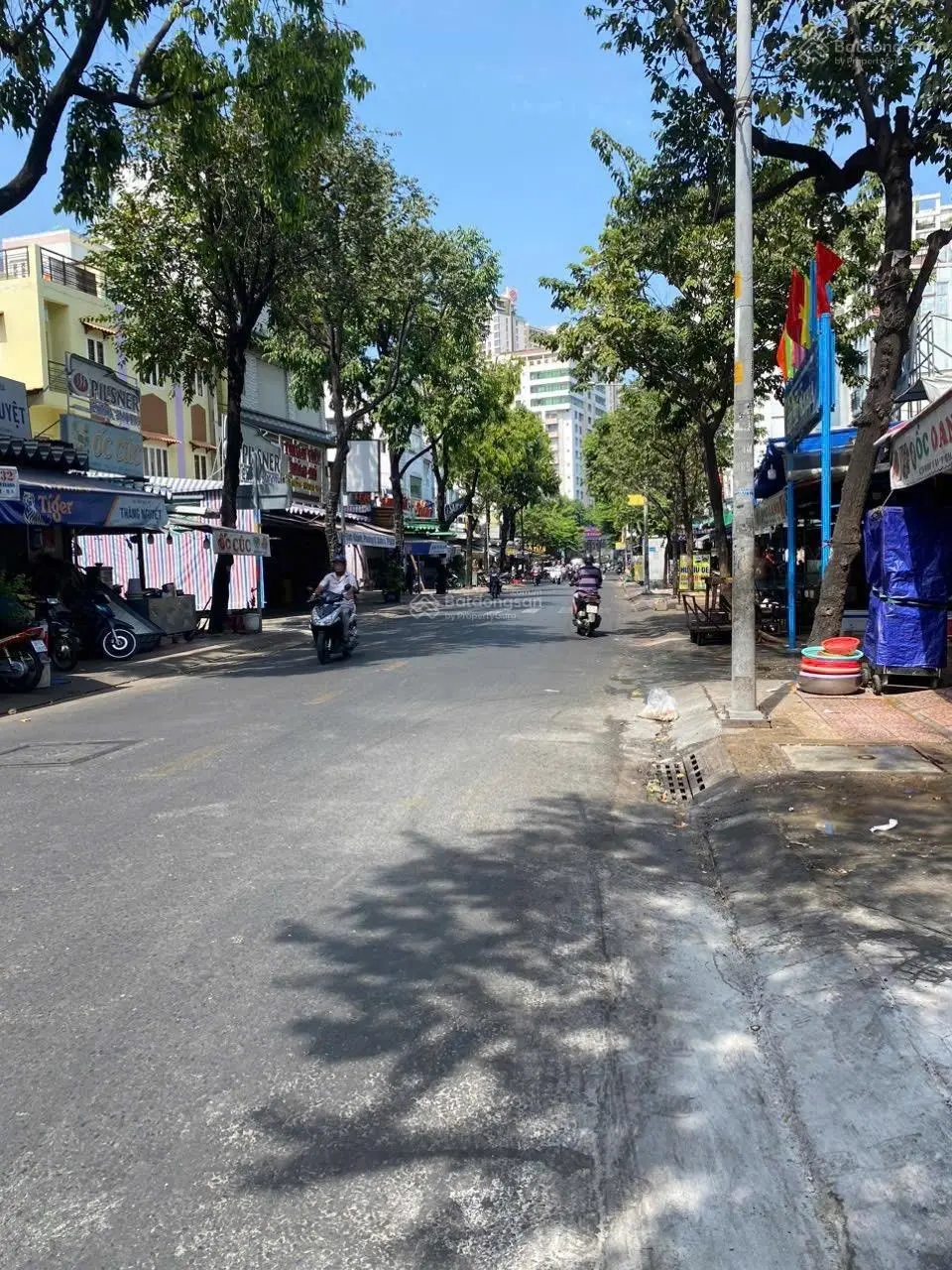 Bán nhà 4 tầng gần mặt tiền đường tôn thất thuyết. Vị trí đẹp nhà đẹp