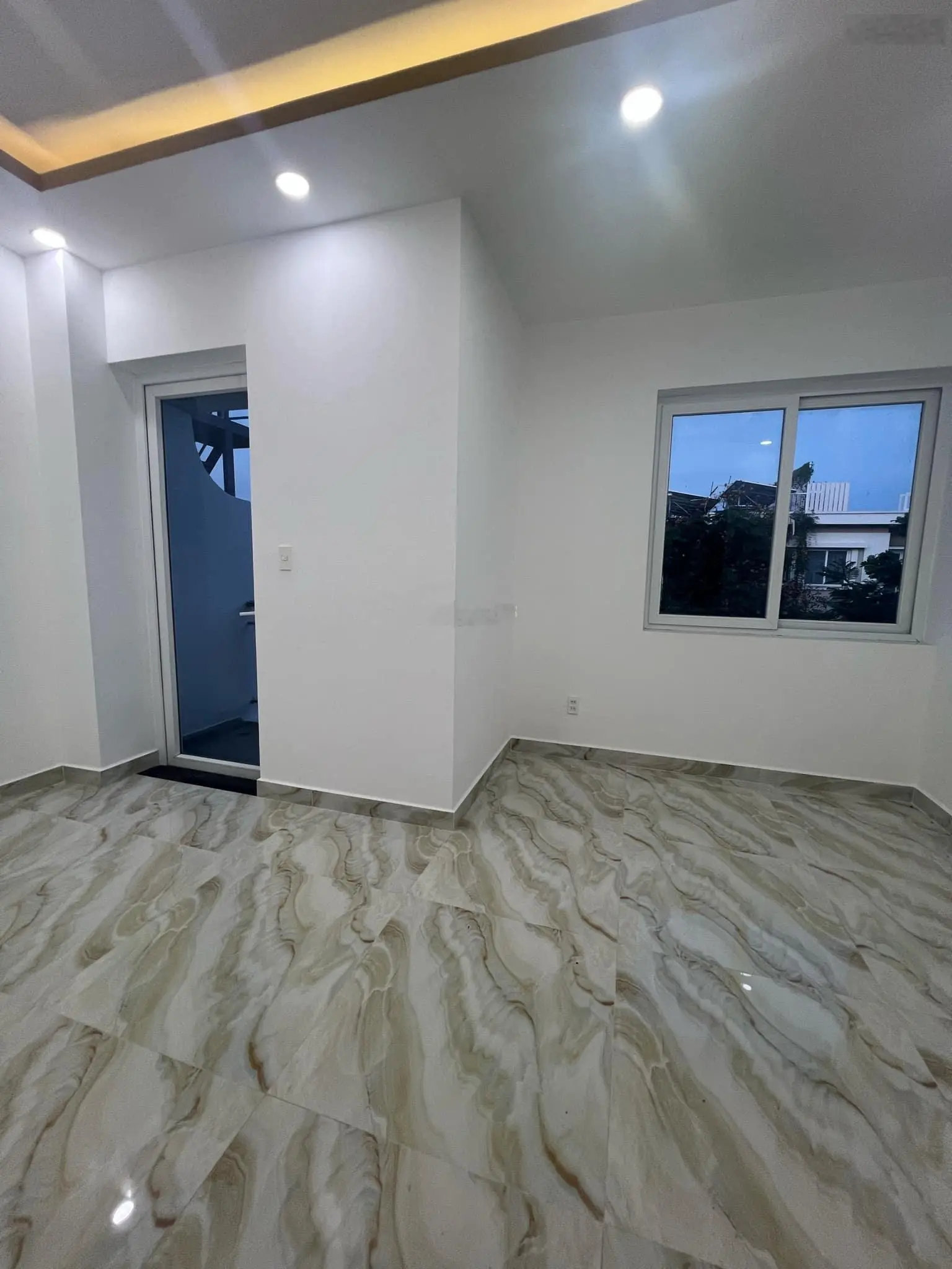 Bán nhà phố liền kề nội khu Khang Điền Bình Chánh