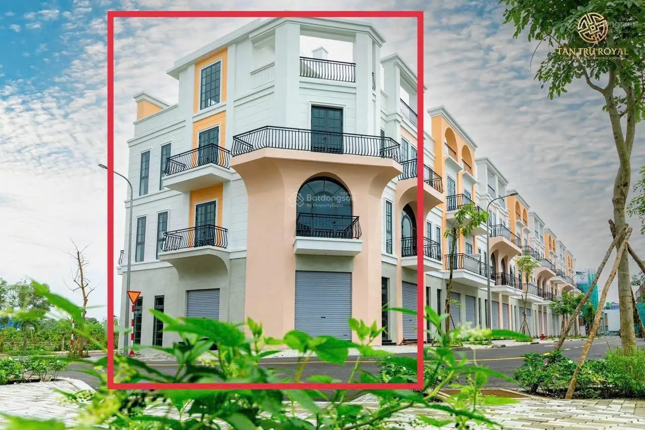 Cần bán gấp căn shophouse tại Tân Trụ Royal thị trấn Tân Trụ, Long An 182m2 giá 2tỷ6 LH: 0931112822