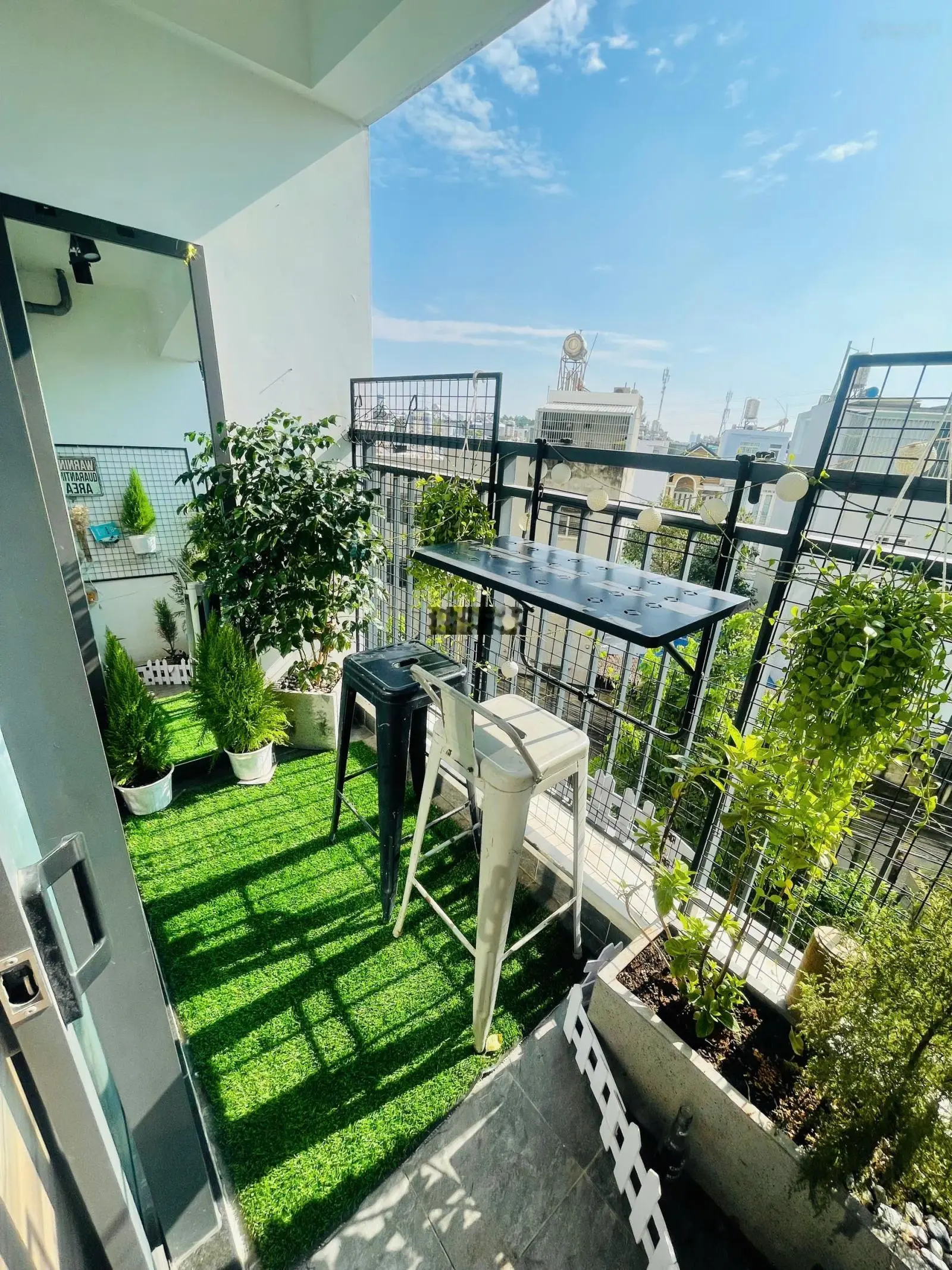 Bán căn 2PN2WC loại 62m2 giá 2,18 tỉ (bao thuế phí)
