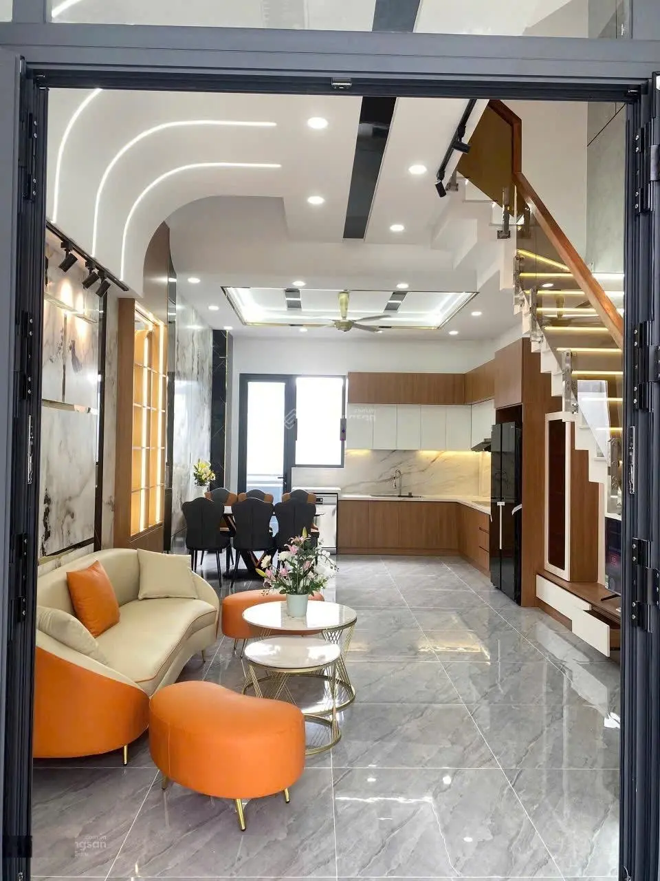 Bán nhà 4 tầng HXH Linh Đông, Thủ Đức, DTSD 175m2 2 giá chỉ 7.25 tỷ