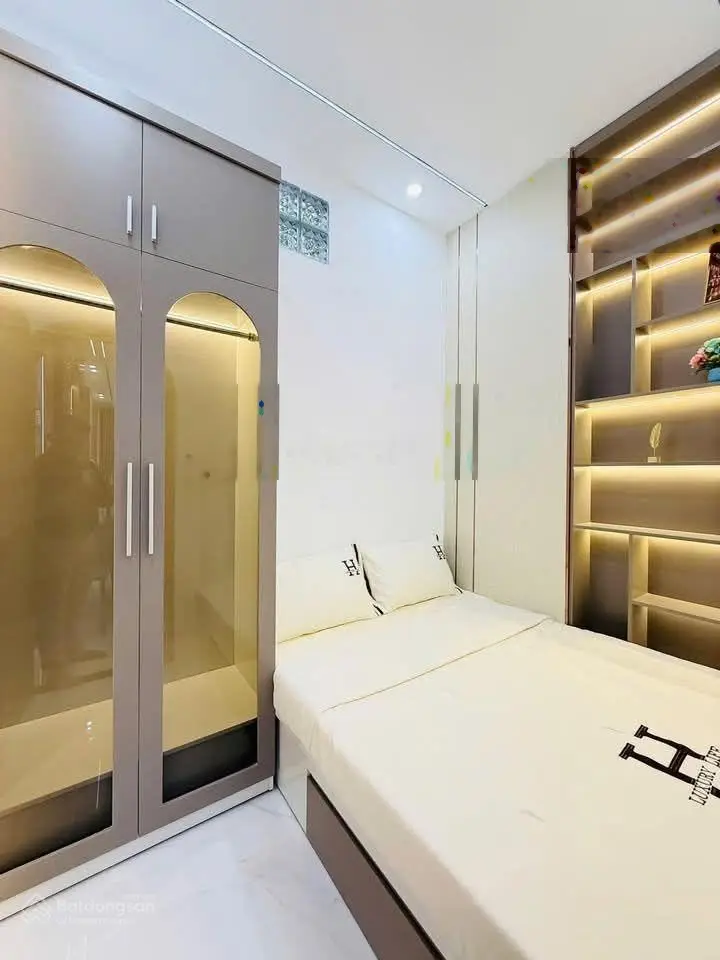 Siêu phẩm nhà phố ngay đường số 1,Long Trường, quận 9.Giá chỉ 2 tỷ 7 sổ hồng trao tay