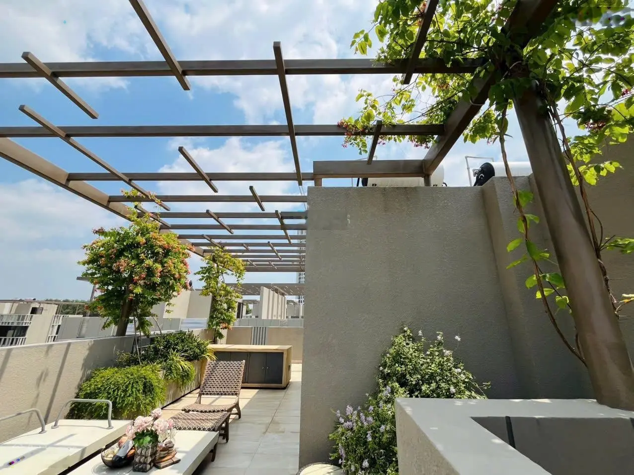 Duy nhất căn nhà phố vườn tại Sycamore với giá hot, chỉ 12,3 tỷ. LH: 0354477790