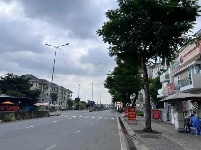 Bán đất mặt tiền đường Liên Phường, Phú Hữu Quận 9, giá chỉ từ 10,8 tỷ