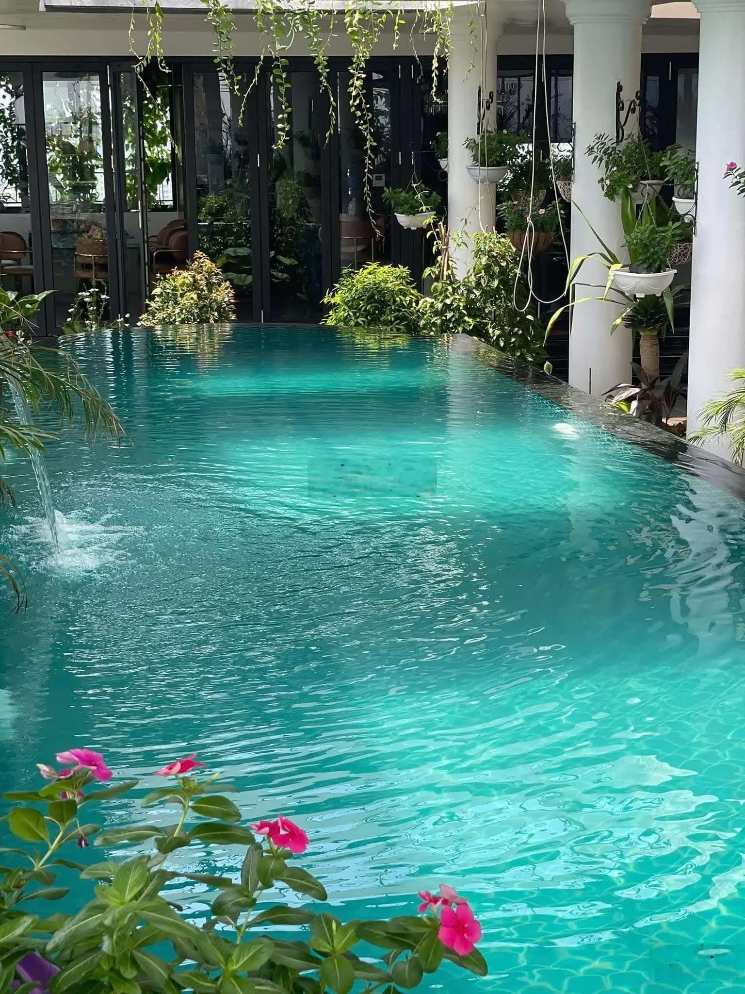 Bán penhouse minh khai, 560m2, 4/5 ngủ, hướng đông nam, bể bơi, view thành phố, siêu đẹp!