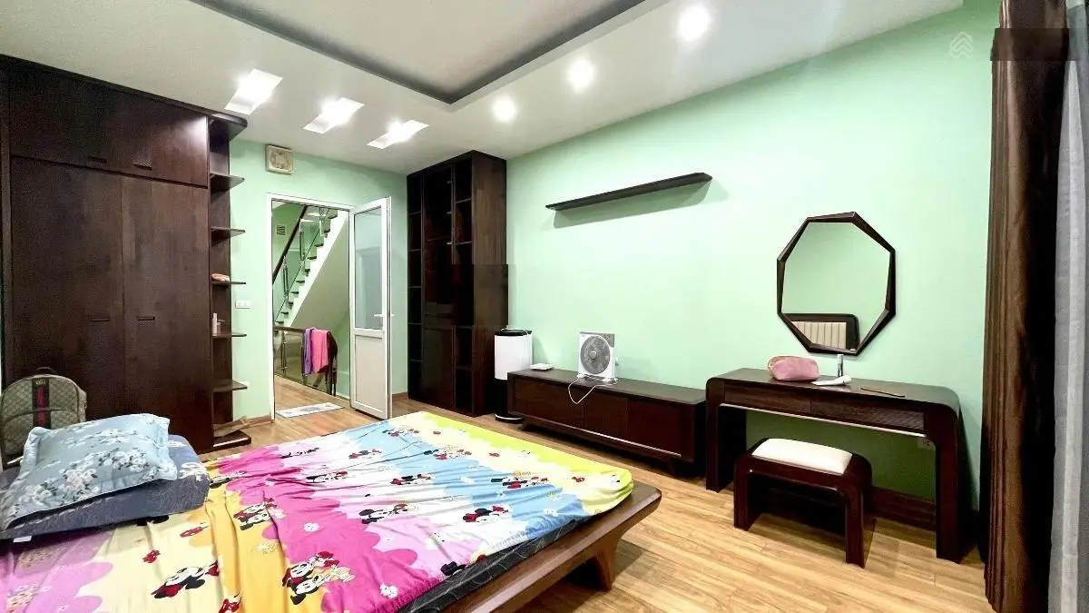 Bán gấp nhà siêu vip Phùng Chí Kiên 65m2 x 5 tầng mặt tiền 4m dân xây chắc chắn phân lô ô tô tránh