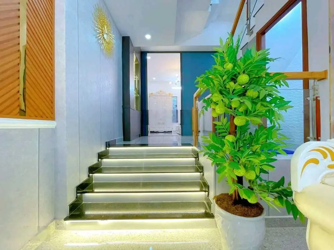 Nhà ngộp bán gấp căn 42m2 hẻm xe hơi đường Phan Đình Phùng P2 Phú Nhuận. Triệu. Sổ riêng