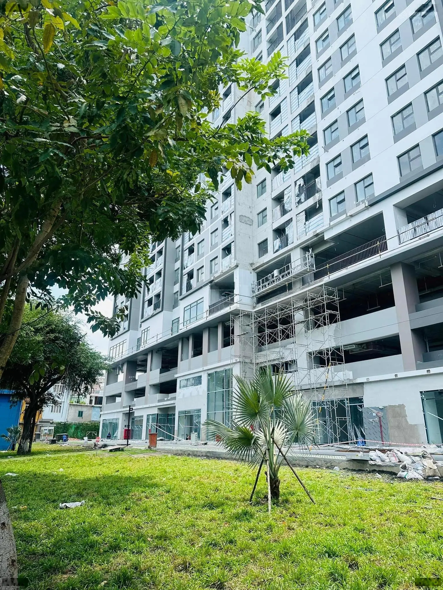 Bán căn hộ Studio 35m2 ngay trung tâm, cách Aeon Mall 10 phút. Giá chỉ 2,350 tỷ sở hữu lâu dài