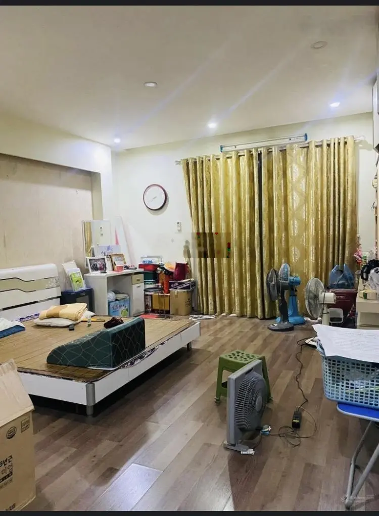 Nguyễn Chánh! Lô góc ô tô tránh đỗ vỉa hè, gara, ô chờ thang máy, văn phòng, kinh doanh. 75m2*5T
