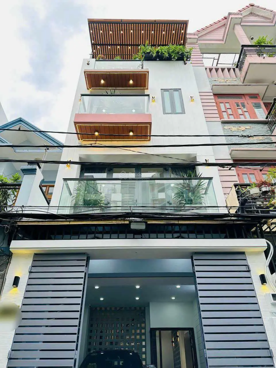 Cực phẩm Phạm Văn Chiêu, Phường 9 Gò Vấp, 68m2, 4 tầng, 4.5x15m, giá 8.5 tỷ